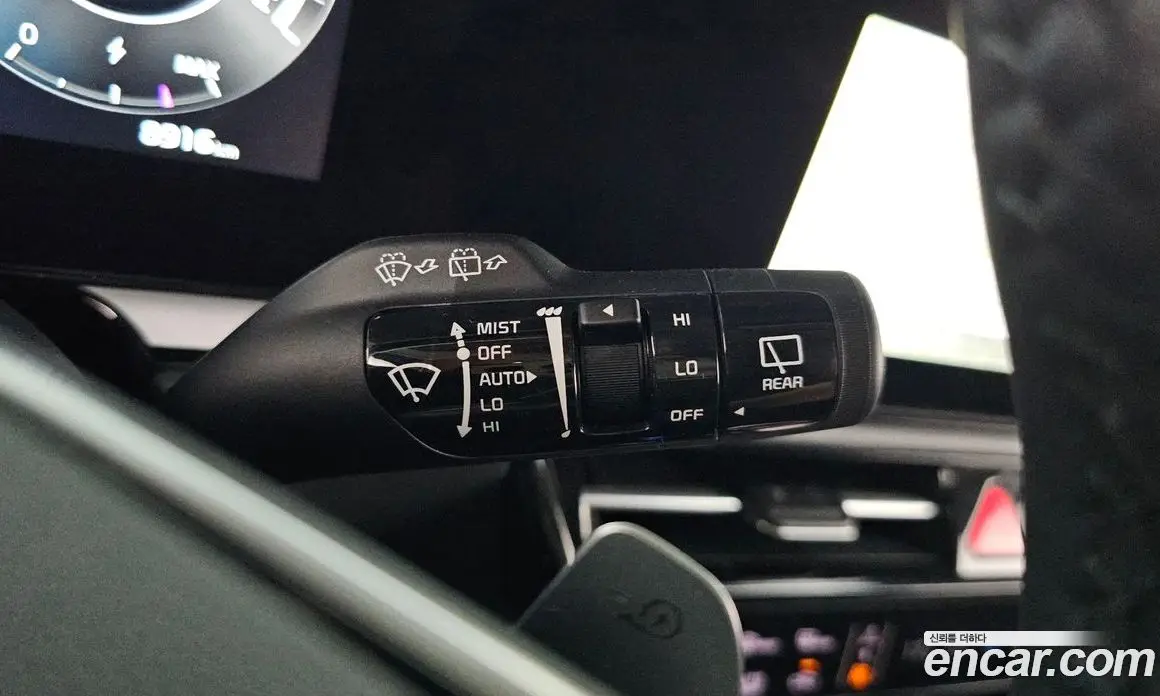 Kia Niro 2023 0.2 автомат (гидро), фото 19 Kia Niro 2023 0.2 автомат (гидро), фото 19