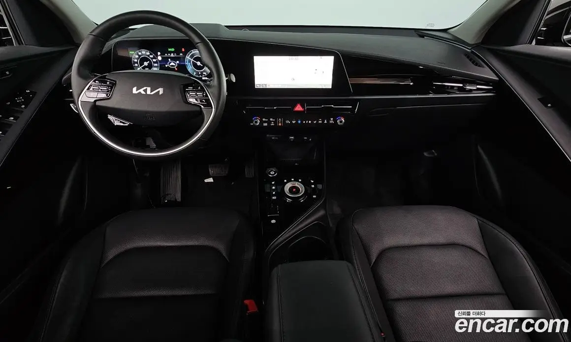 Kia Niro 2023 0.2 автомат (гидро), фото 7 Kia Niro 2023 0.2 автомат (гидро), фото 7