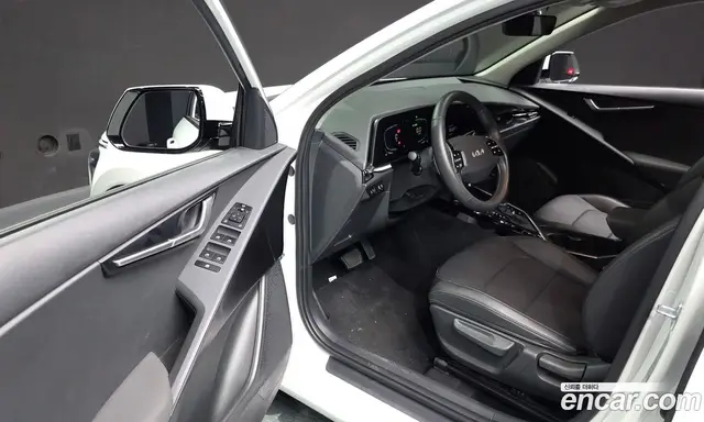 Kia Niro 2024 1.6 автомат (гидро), миниатюра 10 Kia Niro 2024 1.6 автомат (гидро), миниатюра 10