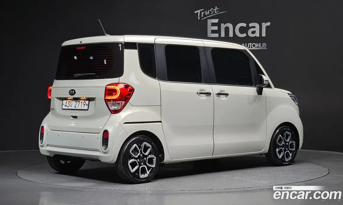 Kia Ray 2019 1.0 автомат (гидро), фото 2 Kia Ray 2019 1.0 автомат (гидро), фото 2