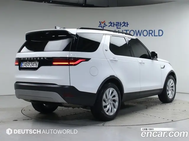 Land Rover Discovery 2024 2.0 автомат (гидро), миниатюра 2