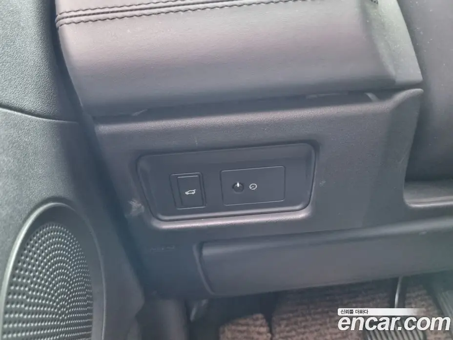 Land Rover Discovery Sport 2016 2.0 автомат (гидро), фото 16