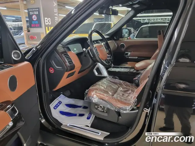 Land Rover Range Rover 2016 4.4 автомат (гидро), миниатюра 2 Land Rover Range Rover 2016 4.4 автомат (гидро), миниатюра 2