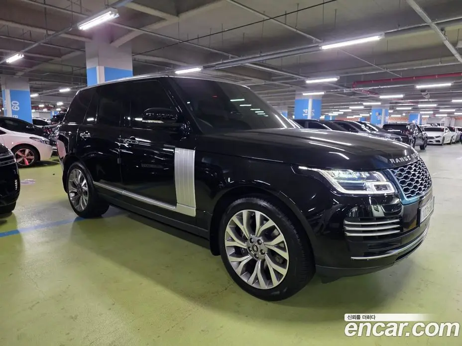 Land Rover Range Rover 2020 4.4 автомат (гидро), фото 2 Land Rover Range Rover 2020 4.4 автомат (гидро), фото 2