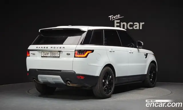 Land Rover Range Rover Sport 2015 3.0 автомат (гидро), миниатюра 2 Land Rover Range Rover Sport 2015 3.0 автомат (гидро), миниатюра 2