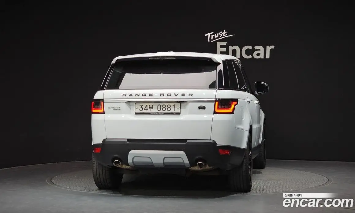 Land Rover Range Rover Sport 2015 3.0 автомат (гидро), фото 4 Land Rover Range Rover Sport 2015 3.0 автомат (гидро), фото 4