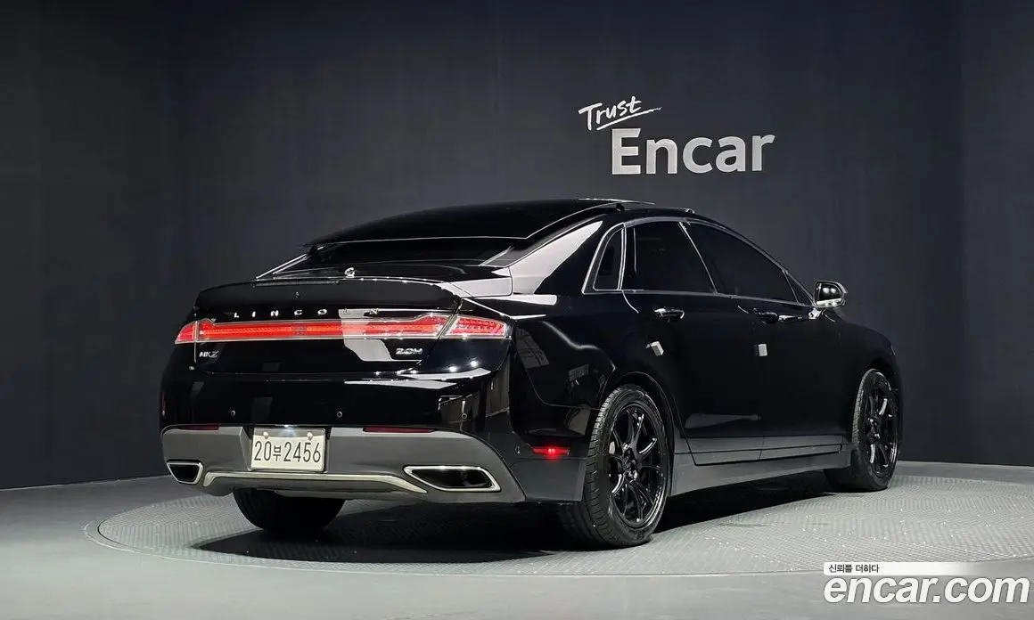 Lincoln MKZ 2017 2.0 автомат (гидро), фото 2 Lincoln MKZ 2017 2.0 автомат (гидро), фото 2