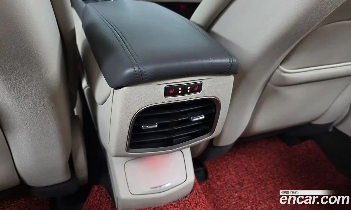 Lincoln MKZ 2017 2.0 автомат (гидро), фото 19 Lincoln MKZ 2017 2.0 автомат (гидро), фото 19