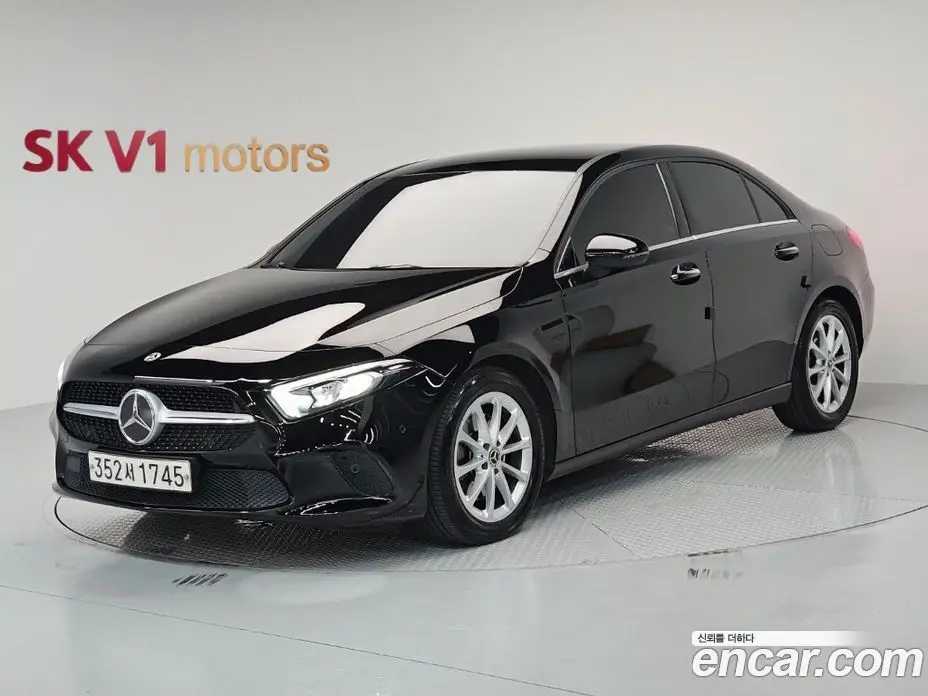 Mercedes-Benz A-Class 2020 2.0 автомат (гидро), фото 1 Mercedes-Benz A-Class 2020 2.0 автомат (гидро), фото 1