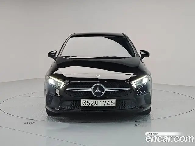 Mercedes-Benz A-Class 2020 2.0 автомат (гидро), миниатюра 2 Mercedes-Benz A-Class 2020 2.0 автомат (гидро), миниатюра 2