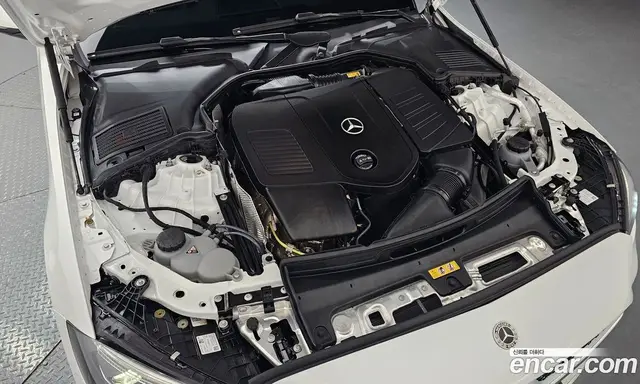 Mercedes-Benz C-Class 2024 2.0 автомат (гидро), миниатюра 6 Mercedes-Benz C-Class 2024 2.0 автомат (гидро), миниатюра 6