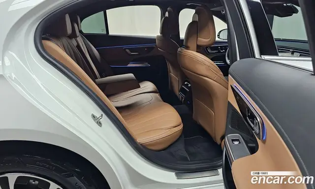 Mercedes-Benz E-Class 2025 2.0 автомат (гидро), миниатюра 12