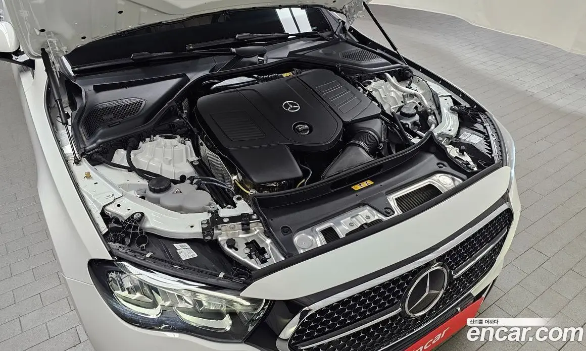 Mercedes-Benz E-Class 2025 2.0 автомат (гидро), фото 6