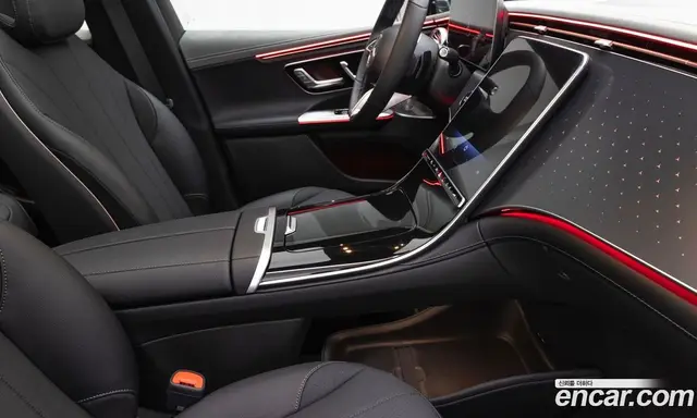 Mercedes-Benz EQE 2025 0.3 автомат (гидро), миниатюра 9