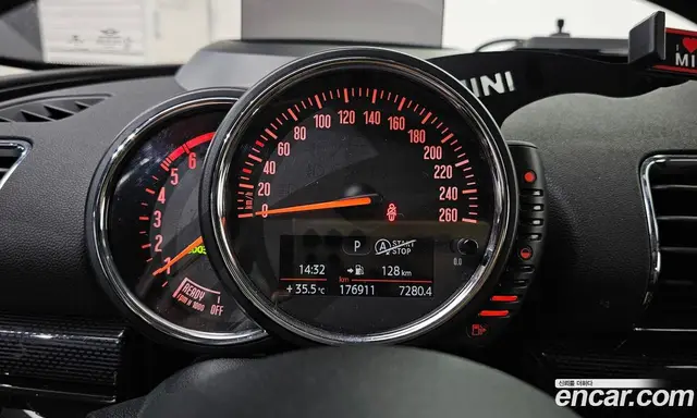Mini Clubman 2016 2.0 автомат (гидро), миниатюра 7 Mini Clubman 2016 2.0 автомат (гидро), миниатюра 7