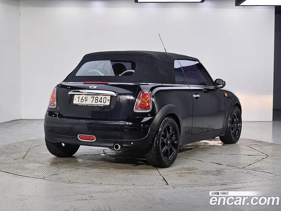 Mini Cooper Convertible 2010 1.6 автомат (гидро), фото 4