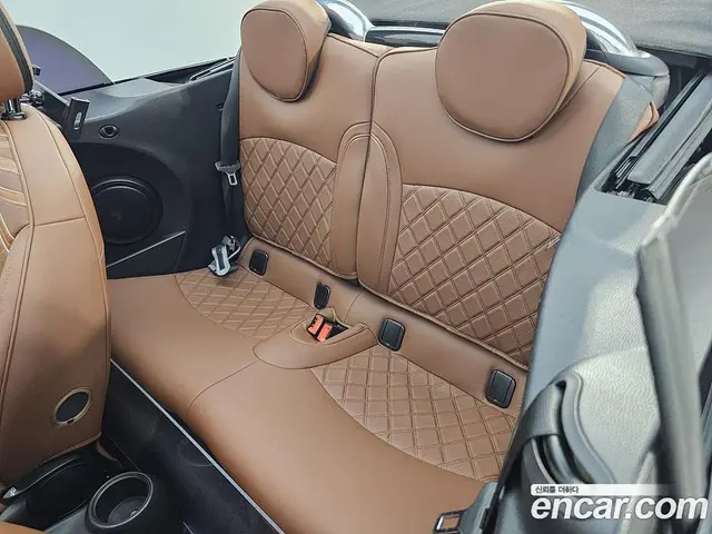 Mini Cooper Convertible 2010 1.6 автомат (гидро), миниатюра 10