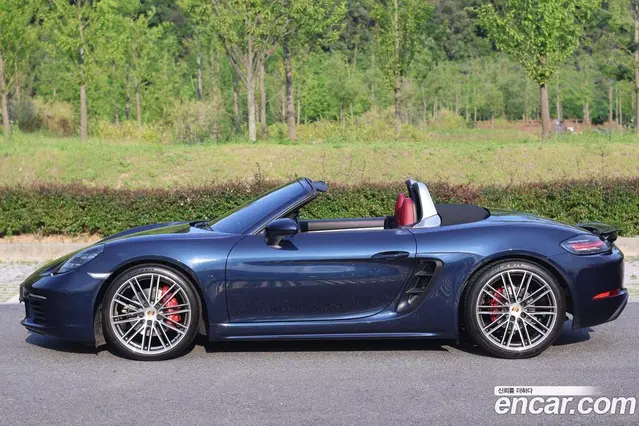 Porsche 718 2017 2.5 автомат (гидро), миниатюра 3
