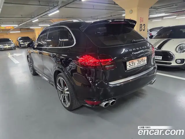 Porsche Cayenne 2012 4.8 автомат (гидро), миниатюра 3 Porsche Cayenne 2012 4.8 автомат (гидро), миниатюра 3