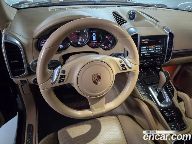 Porsche Cayenne 2012 4.8 автомат (гидро), миниатюра 7 Porsche Cayenne 2012 4.8 автомат (гидро), миниатюра 7