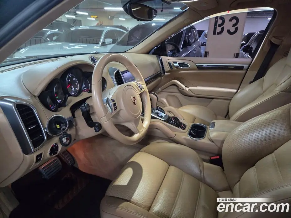 Porsche Cayenne 2012 4.8 автомат (гидро), фото 9 Porsche Cayenne 2012 4.8 автомат (гидро), фото 9