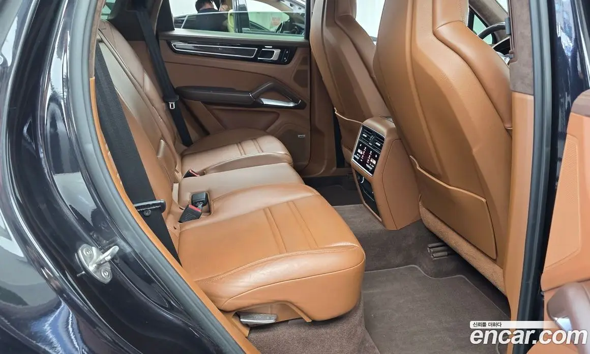 Porsche Cayenne 2020 4.0 автомат (гидро), фото 12 Porsche Cayenne 2020 4.0 автомат (гидро), фото 12