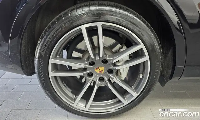Porsche Cayenne 2020 4.0 автомат (гидро), миниатюра 5 Porsche Cayenne 2020 4.0 автомат (гидро), миниатюра 5