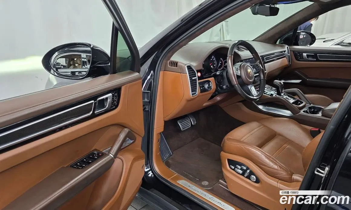 Porsche Cayenne 2020 4.0 автомат (гидро), фото 10 Porsche Cayenne 2020 4.0 автомат (гидро), фото 10