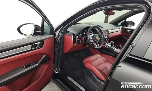 Porsche Cayenne 2023 3.0 автомат (гидро), миниатюра 10