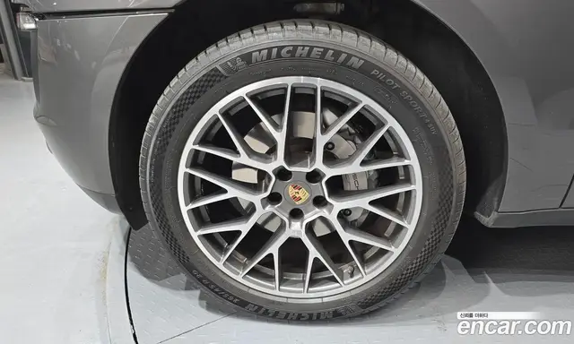 Porsche Macan 2015 3.0 автомат (гидро), миниатюра 5 Porsche Macan 2015 3.0 автомат (гидро), миниатюра 5