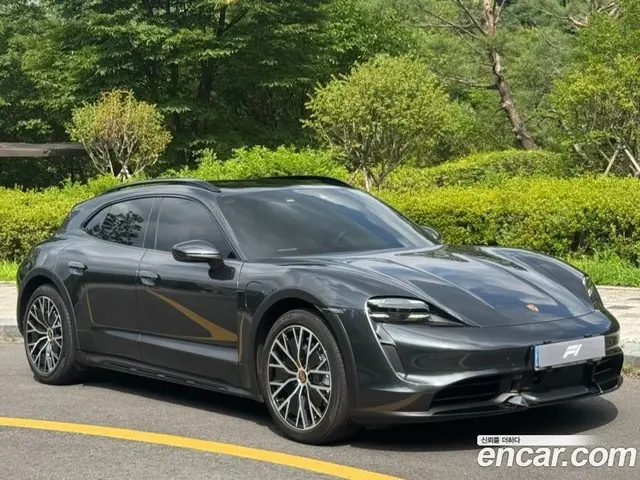 Porsche Taycan 2023 0.1 автомат (гидро), миниатюра 2