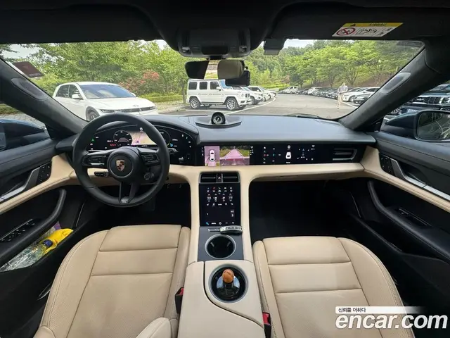 Porsche Taycan 2023 0.1 автомат (гидро), миниатюра 11