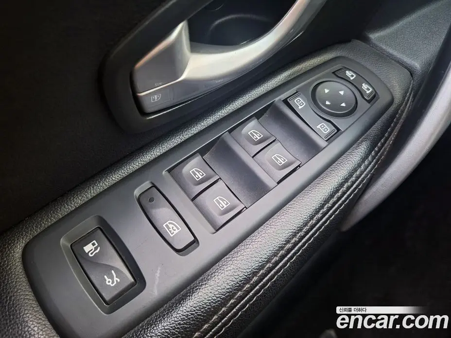 Renault (Samsung) SM5 2013 2.0 автомат (гидро), фото 14 Renault (Samsung) SM5 2013 2.0 автомат (гидро), фото 14