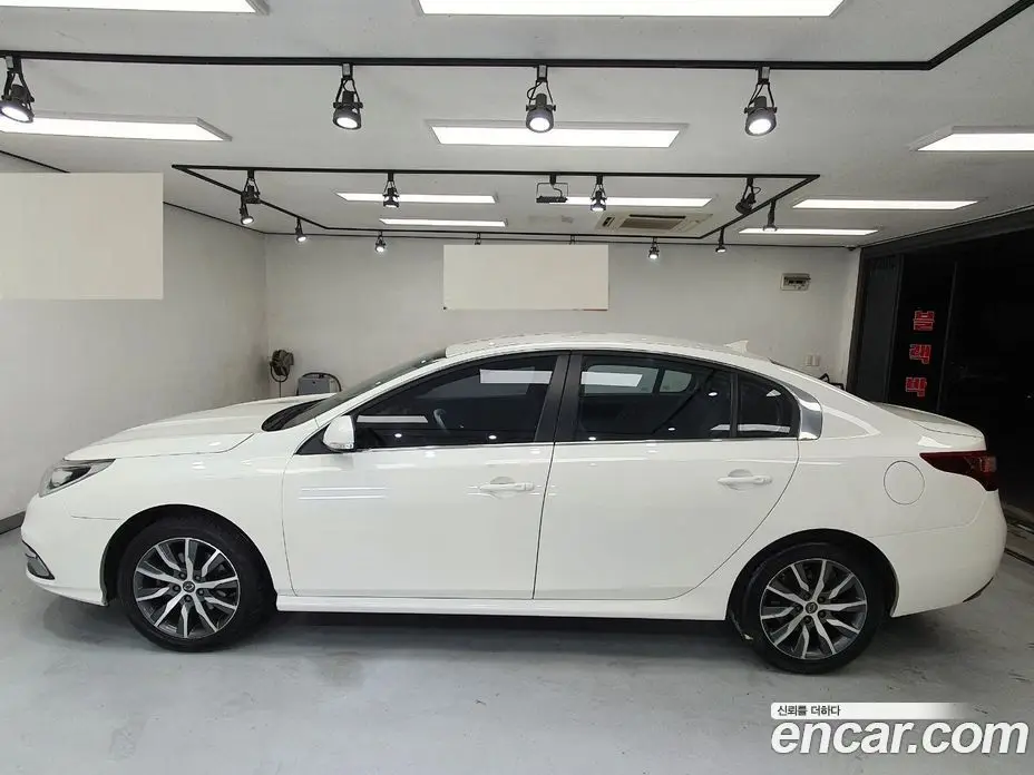 Renault (Samsung) SM5 2015 2.0 автомат (гидро), фото 4 Renault (Samsung) SM5 2015 2.0 автомат (гидро), фото 4