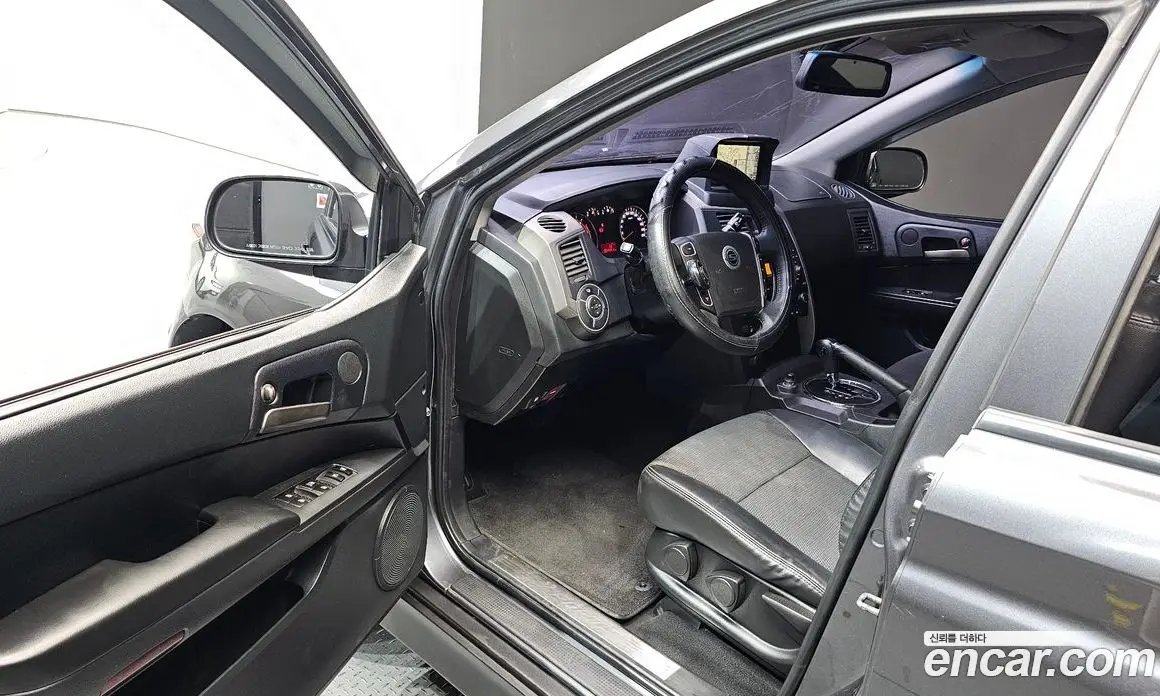SsangYong Korando 2014 2.0 автомат (гидро), фото 10 SsangYong Korando 2014 2.0 автомат (гидро), фото 10