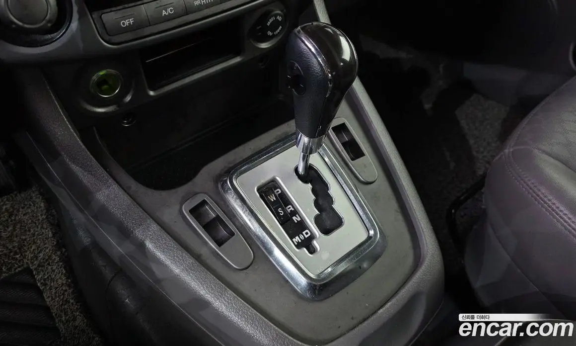 SsangYong Korando 2016 2.2 автомат (гидро), фото 9 SsangYong Korando 2016 2.2 автомат (гидро), фото 9