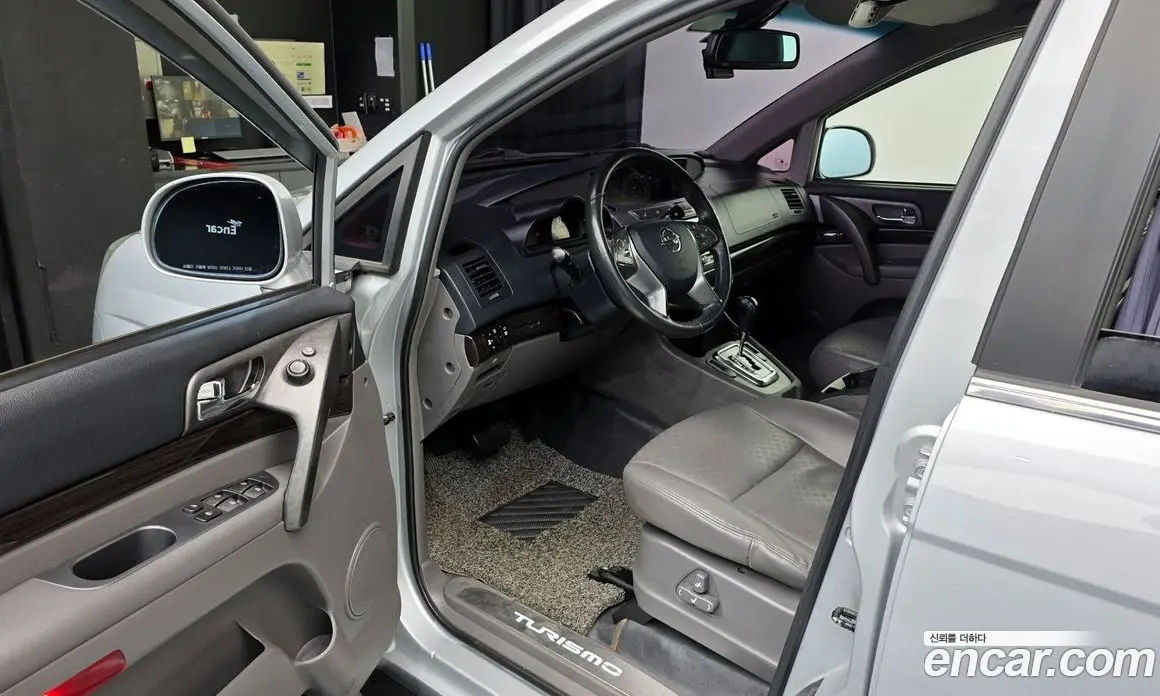 SsangYong Korando 2016 2.2 автомат (гидро), фото 10 SsangYong Korando 2016 2.2 автомат (гидро), фото 10