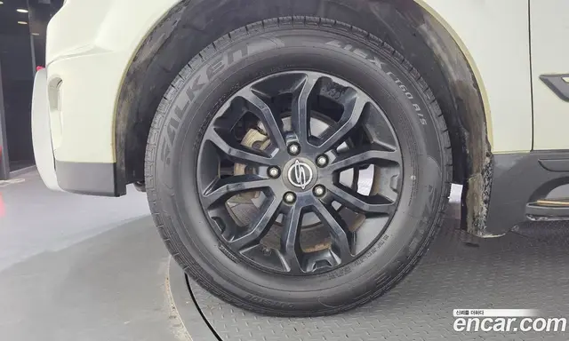 SsangYong Korando 2016 2.0 автомат (гидро), миниатюра 5