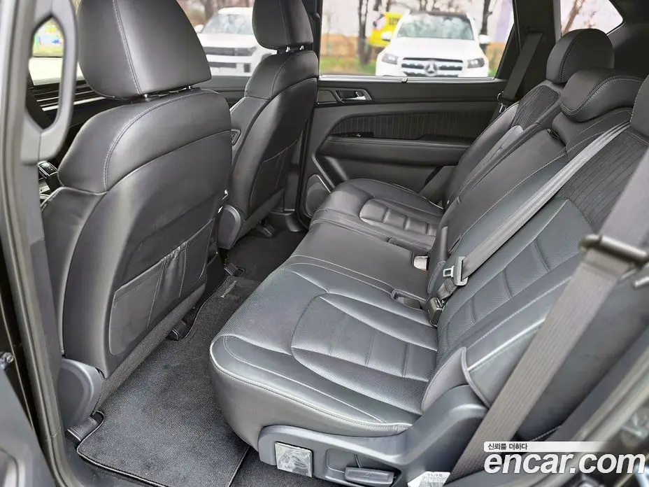 SsangYong Rexton 2023 2.2 автомат (гидро), фото 11