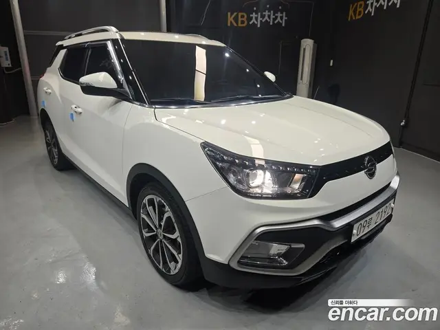 SsangYong TIBOLI 2016 1.6 автомат (гидро), миниатюра 3
