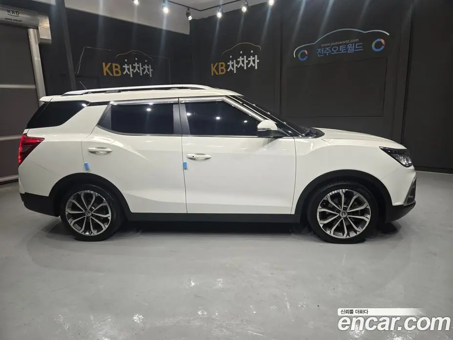 SsangYong TIBOLI 2016 1.6 автомат (гидро), фото 8