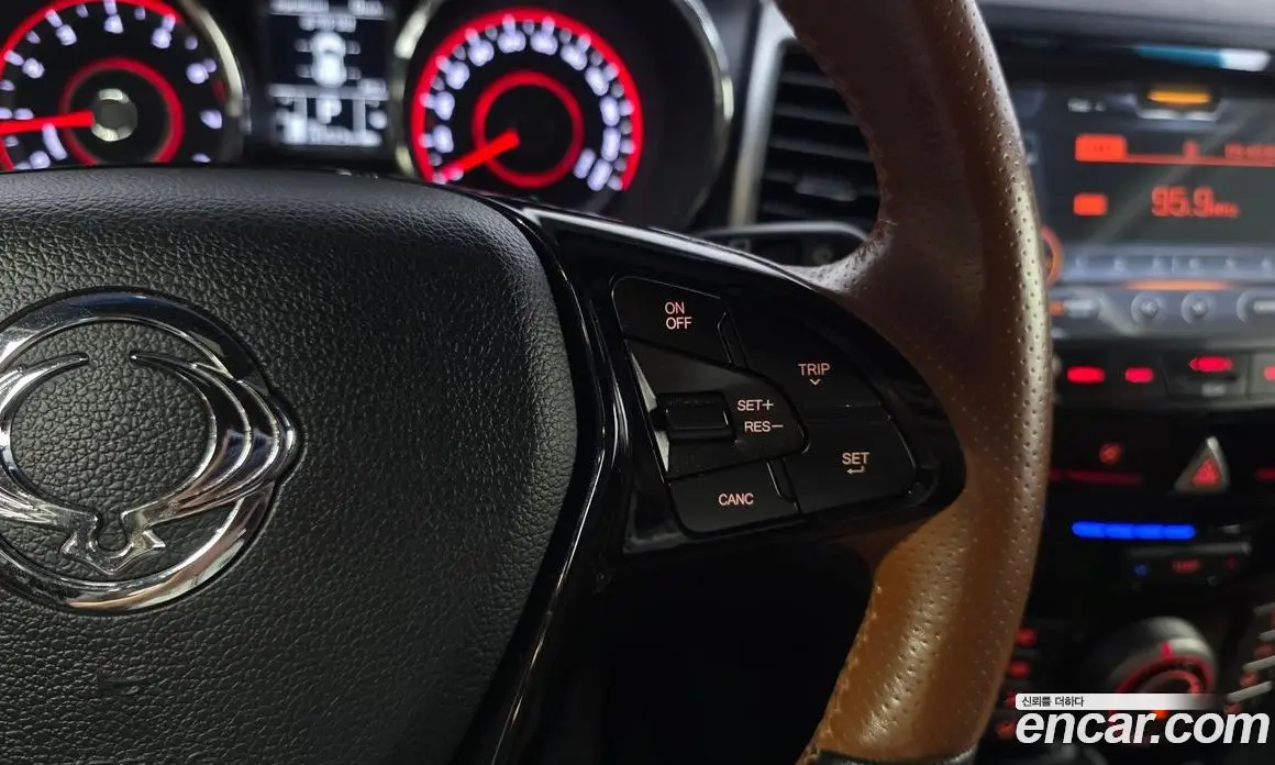 SsangYong TIBOLI 2017 1.6 автомат (гидро), фото 18