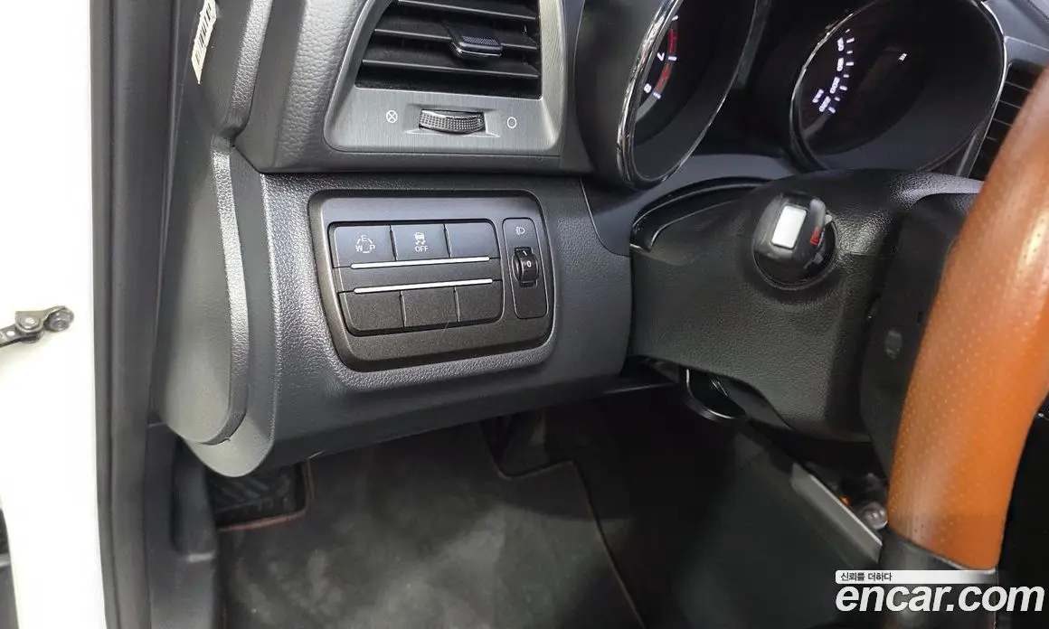 SsangYong TIBOLI 2017 1.6 автомат (гидро), фото 19