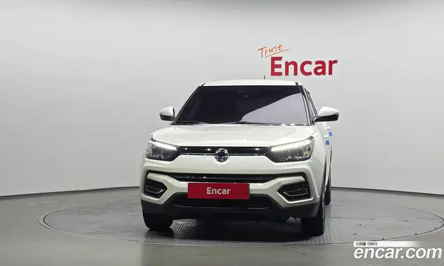 SsangYong TIBOLI 2017 1.6 автомат (гидро), миниатюра 3