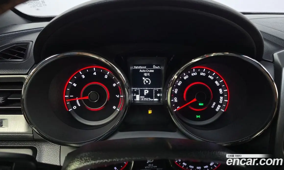 SsangYong TIBOLI 2017 1.6 автомат (гидро), фото 8