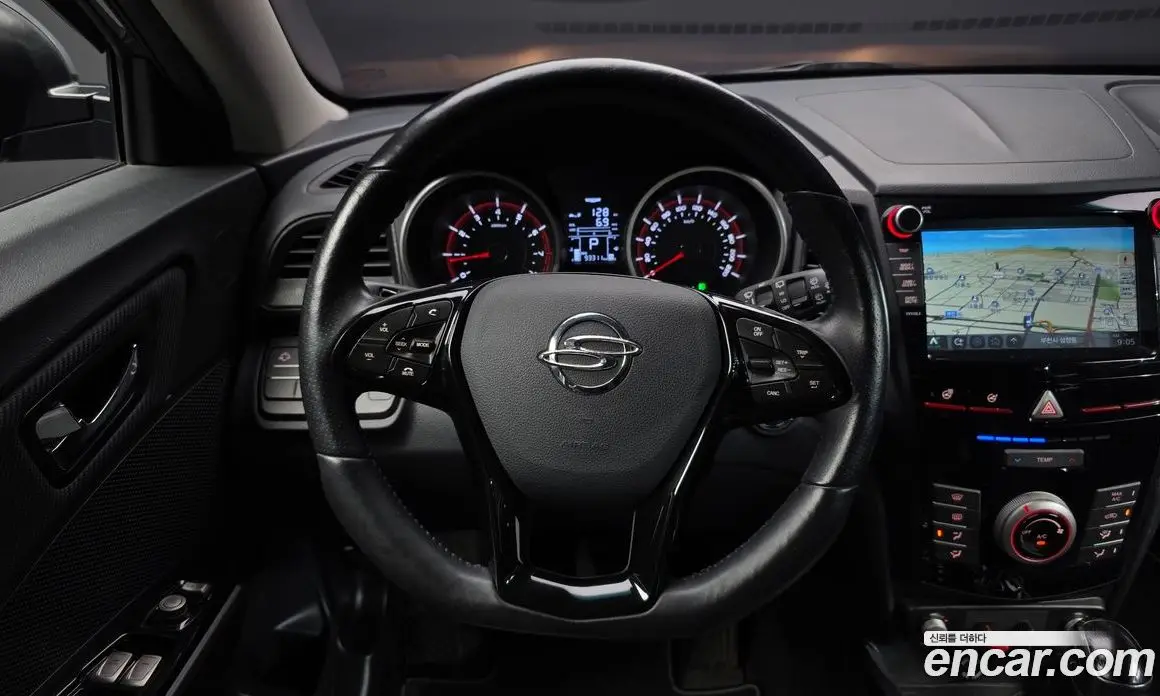 SsangYong TIBOLI 2018 1.6 автомат (гидро), фото 13