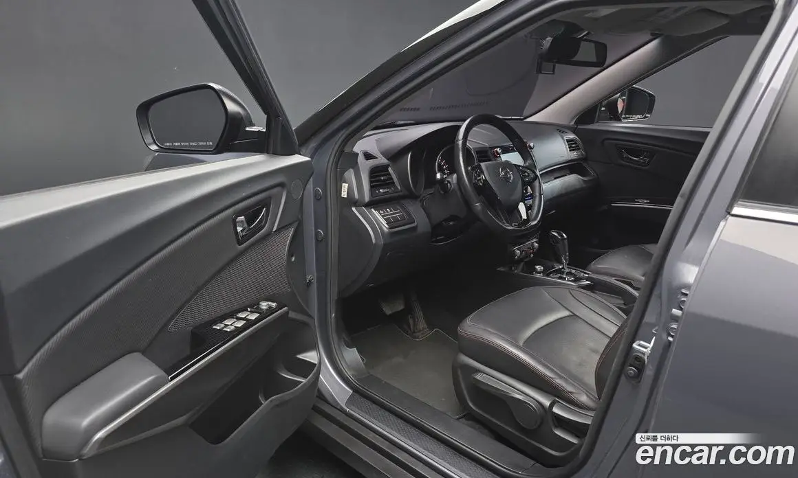 SsangYong TIBOLI 2018 1.6 автомат (гидро), фото 10