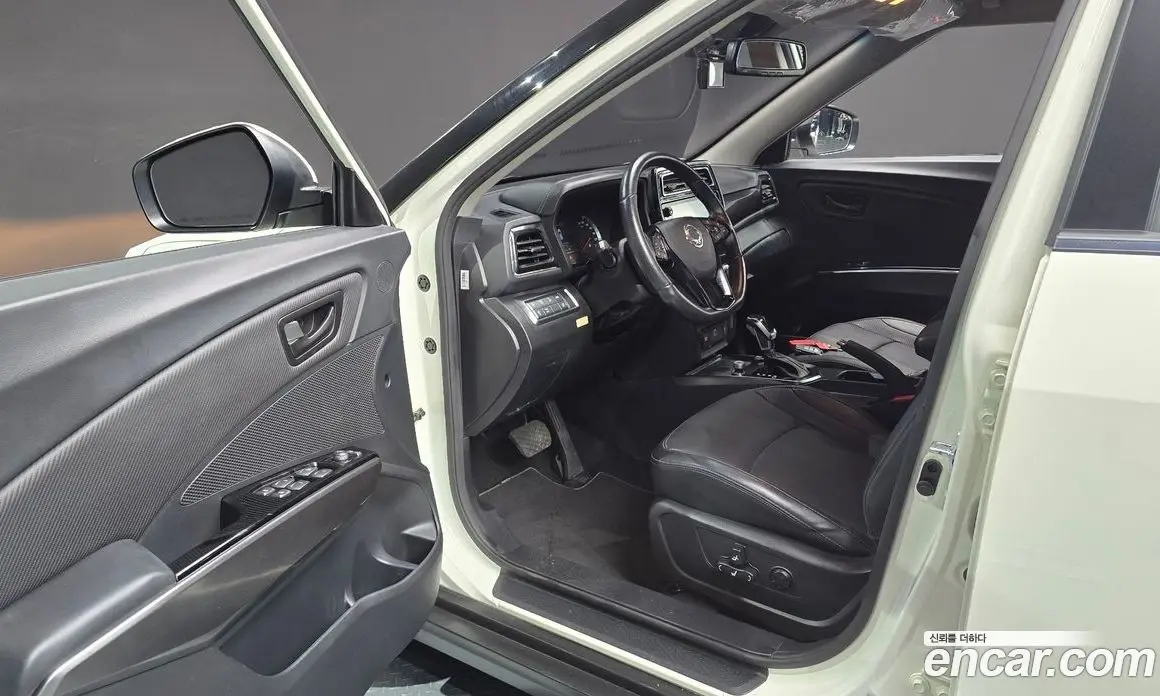 SsangYong TIBOLI 2020 1.5 автомат (гидро), фото 10 SsangYong TIBOLI 2020 1.5 автомат (гидро), фото 10
