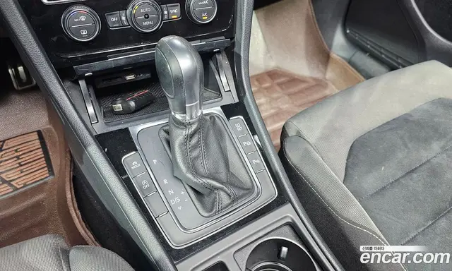 Volkswagen Golf 2015 2.0 автомат (гидро), миниатюра 9