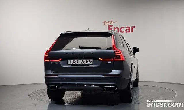 Volvo XC60 2020 2.0 автомат (гидро), миниатюра 4